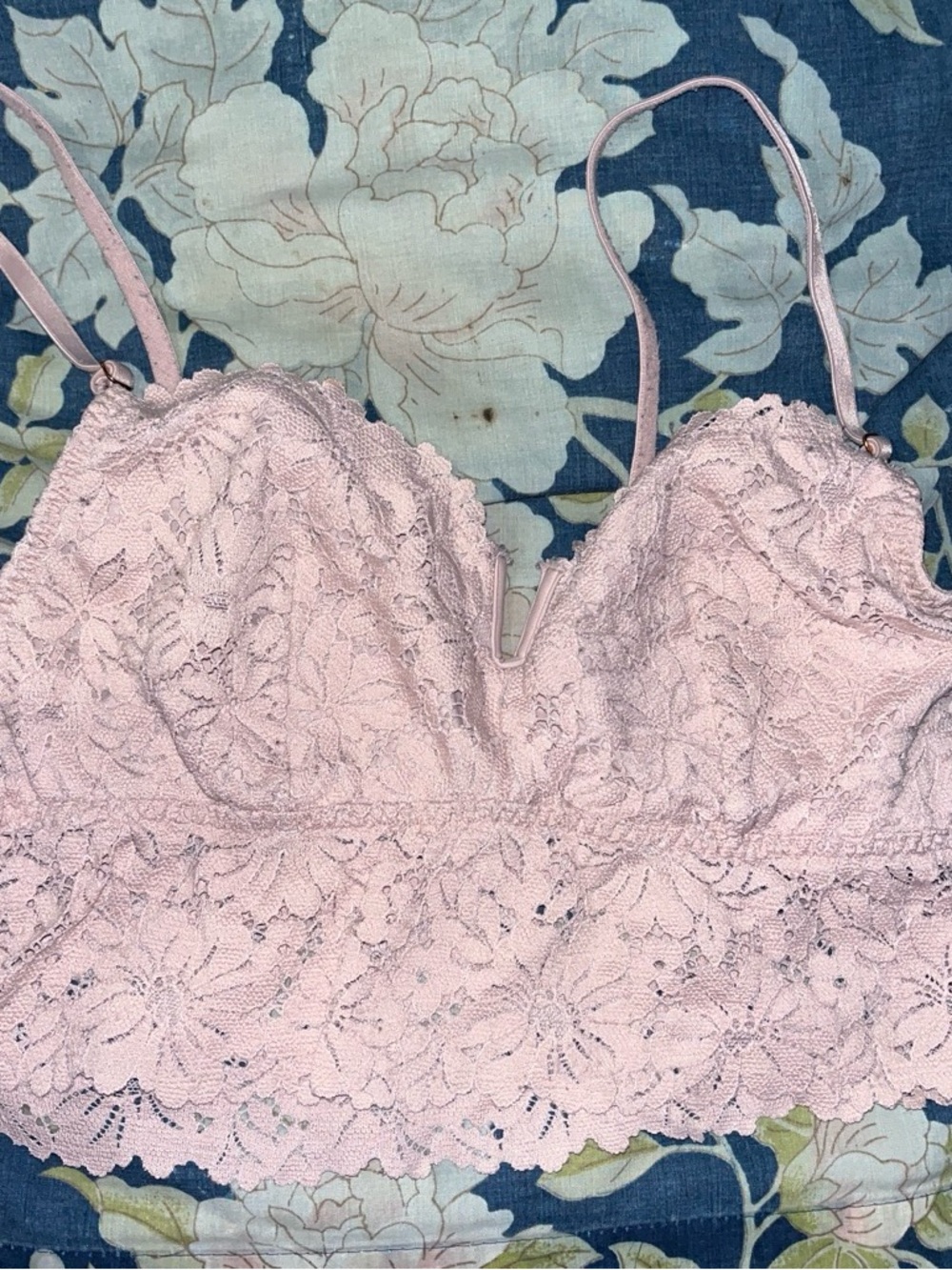 Victoria's Secret Light Pink Lace Bralette